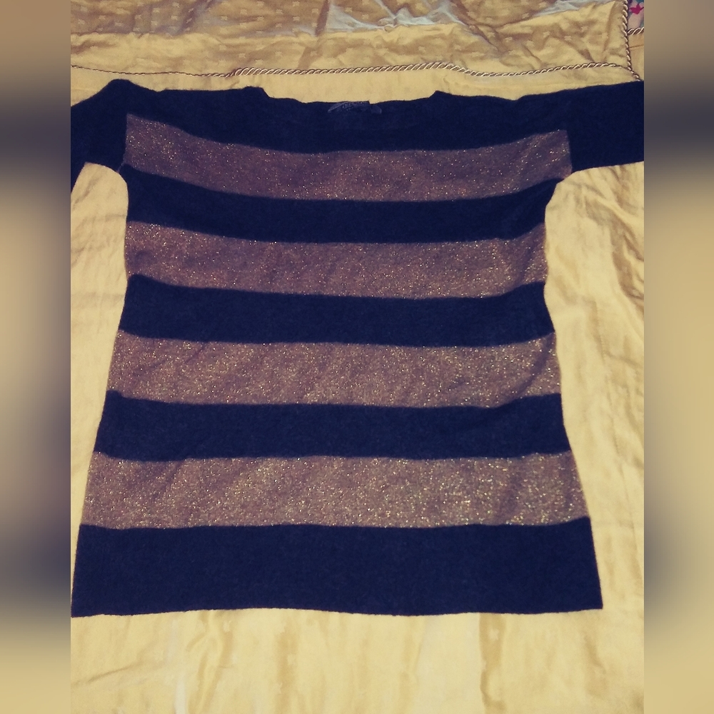 Women's cashmere sweater